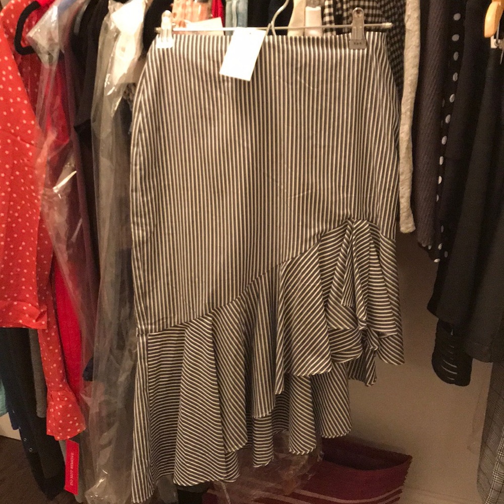Intermix Cascading striped ruffled skirt - Picture 3 of 3